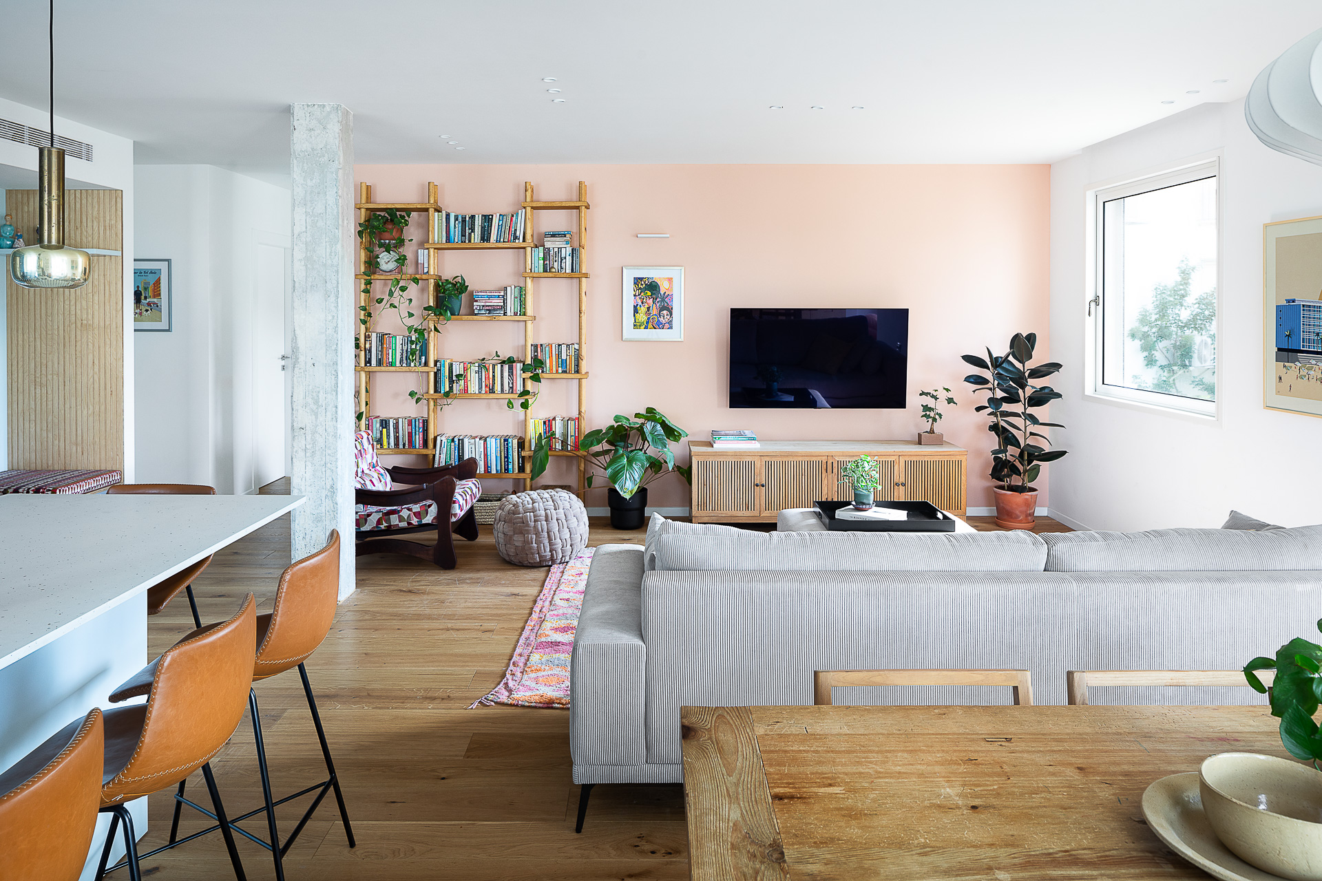 Apartment in Colour, interior view 6