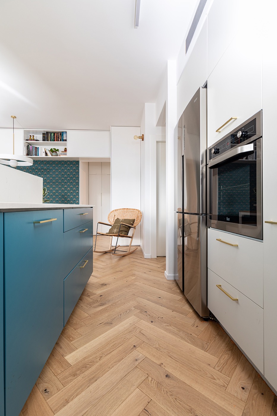 Apartment in Layers, view 7