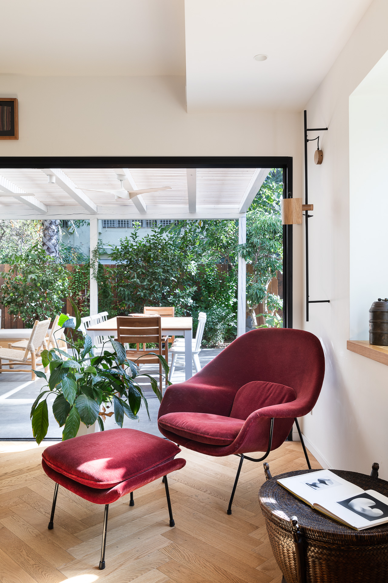 Courtyard House, interior view 4